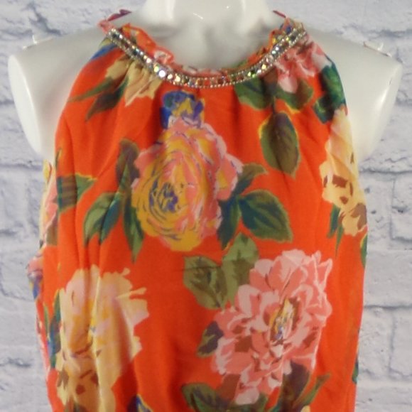 SLEEVELESS FLORAL PRINT DRESS - Picture 2 of 4